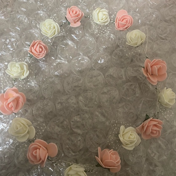 Floral Headpiece - Picture 4 of 5